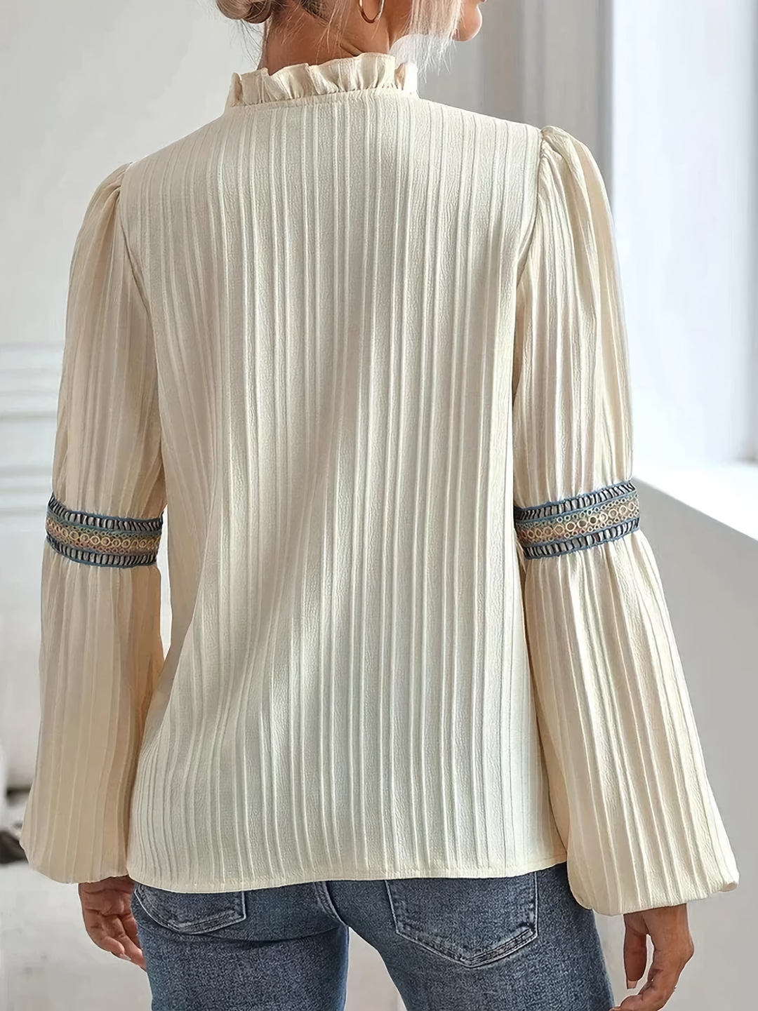 Cyanne Stunning Elegant V-Neck Blouse