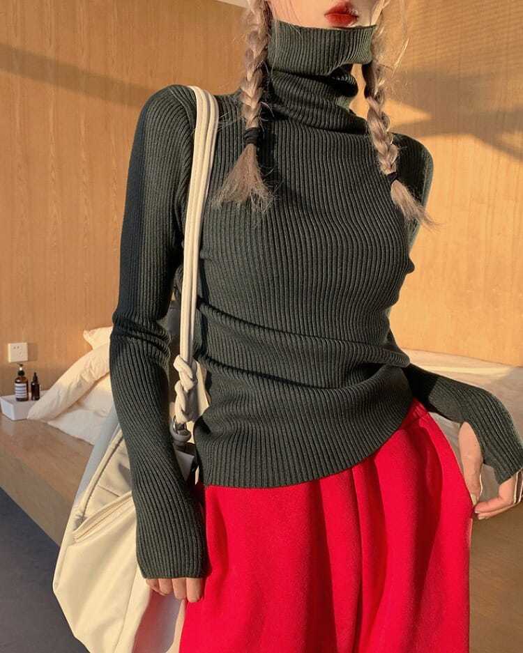 Alice Turtleneck Sweater