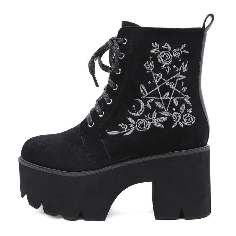 Aria Chunky Zipper Boots